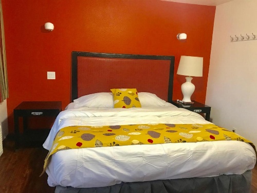 norwalk inn & suites image 14