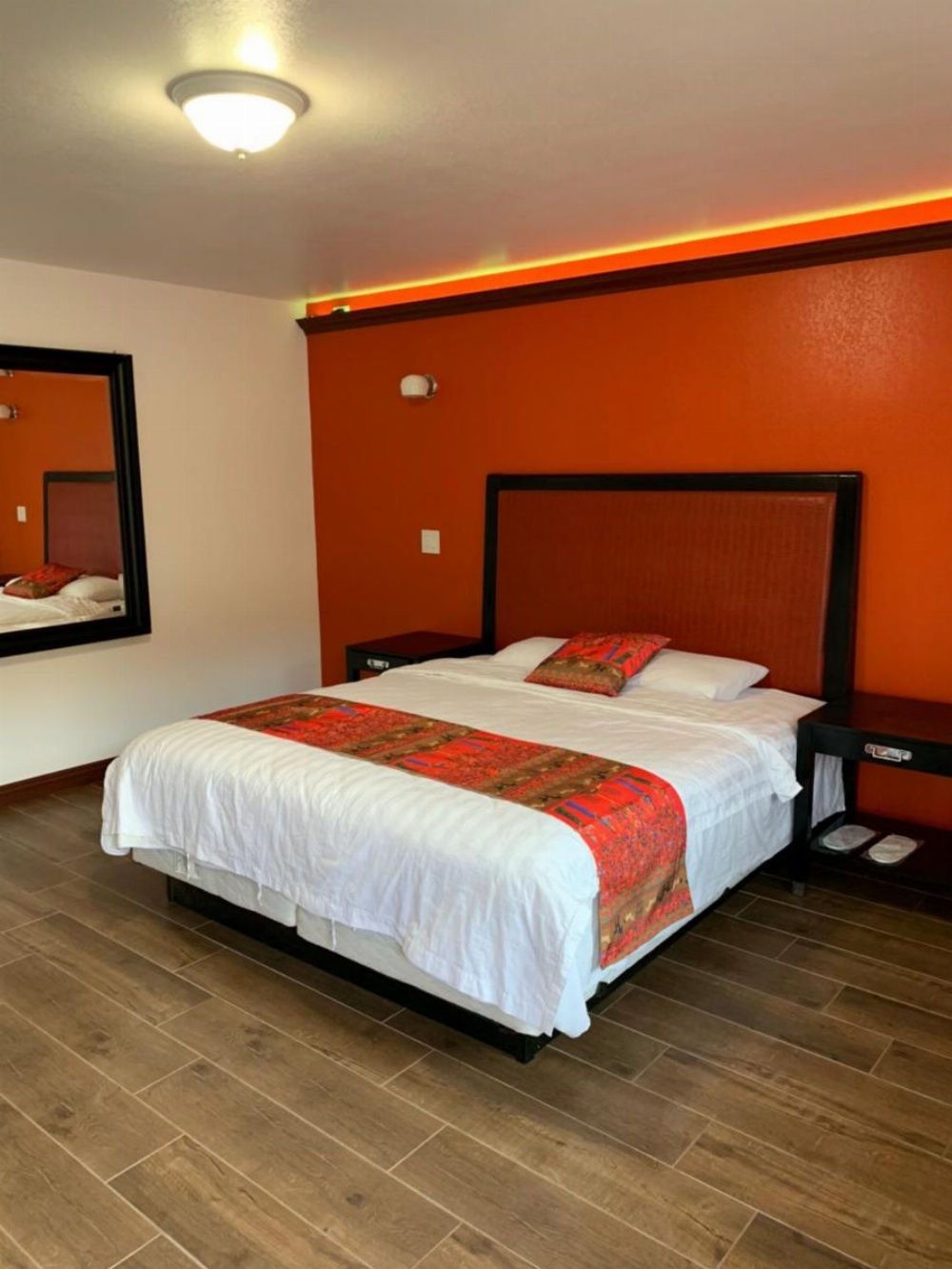 norwalk inn & suites Image 6