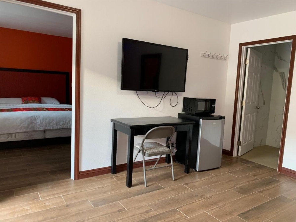 norwalk inn & suites